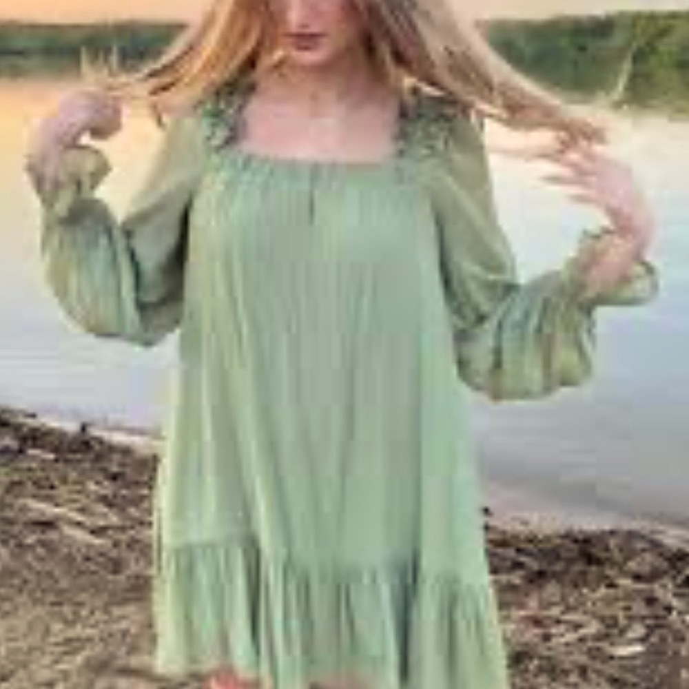 BY THE RIVER Boho Long Sleeve Flowy Ruffle Dress